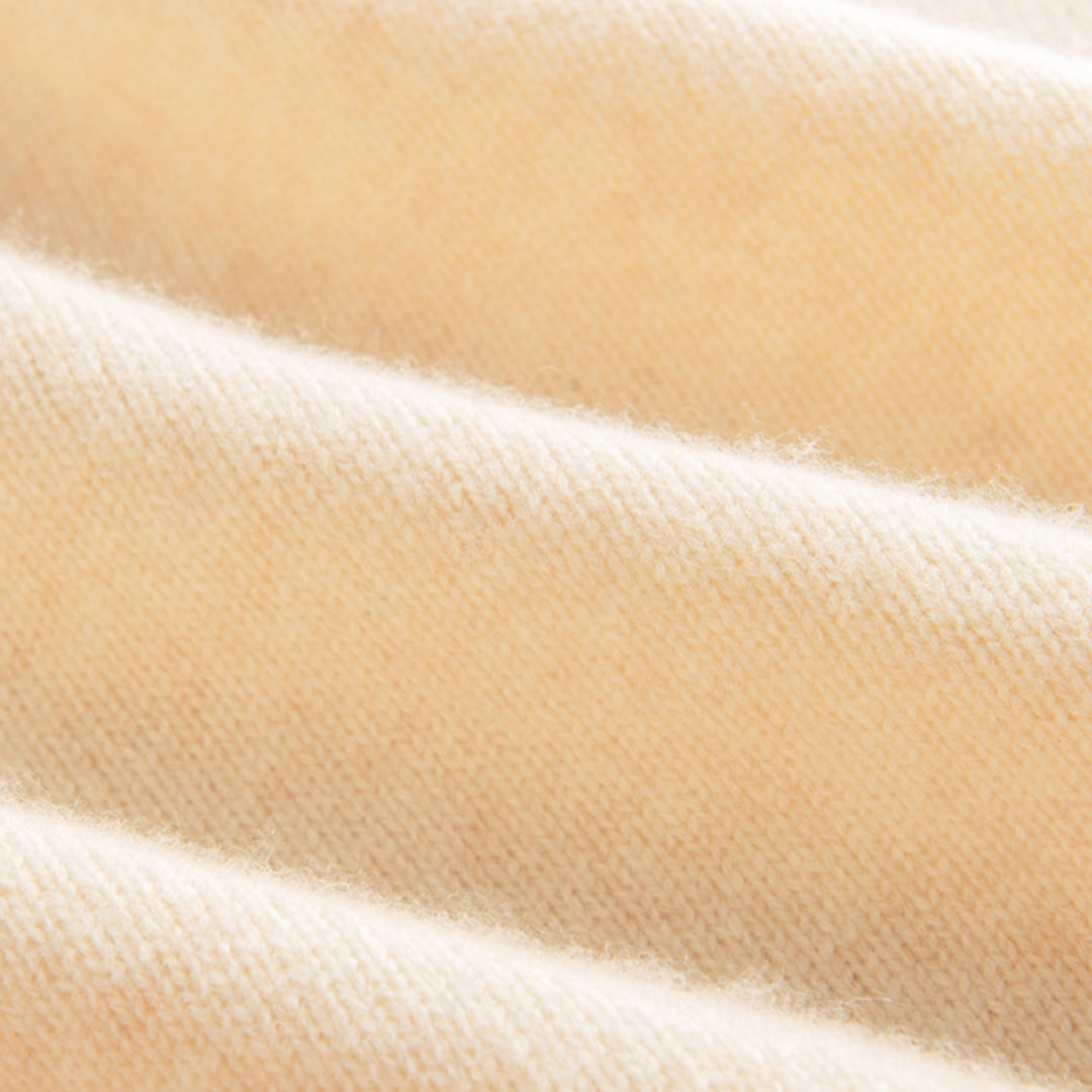 Miękki Sweter Damski z Półgolfem – Elegancja i Komfort na Co Dzień