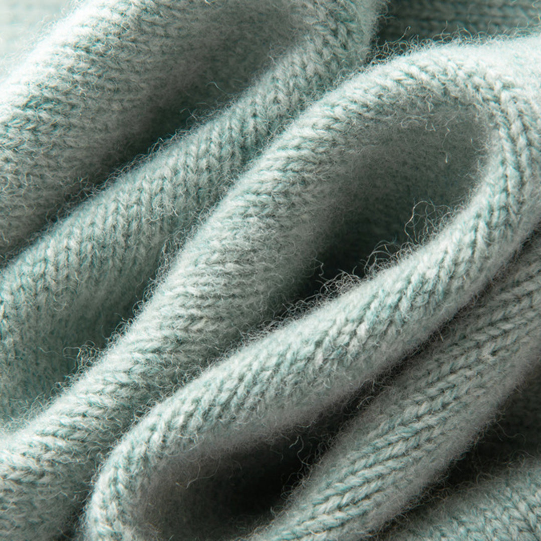 Miękki Sweter Damski z Półgolfem – Elegancja i Komfort na Co Dzień