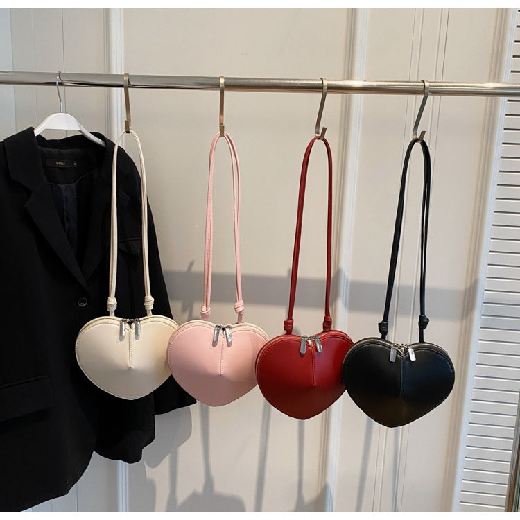 Torebka Damska Serce na Ramię Elegancka Mini