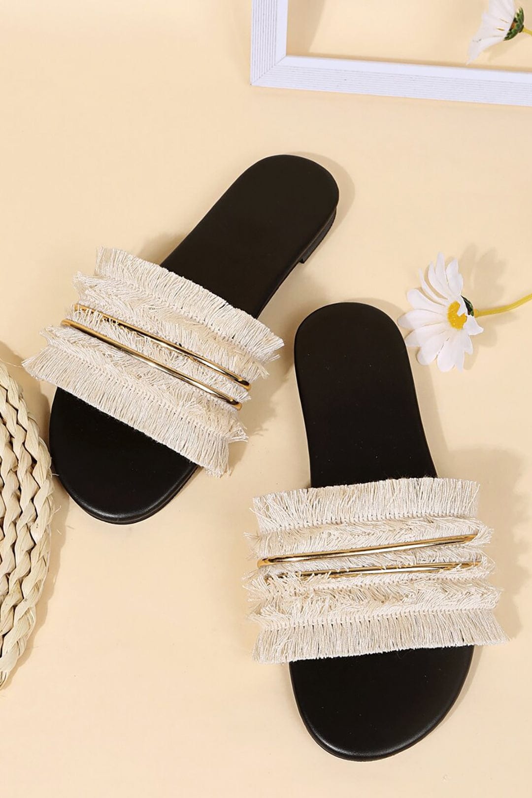 Klapki Damskie z Frędzlami Płaskie Styl Boho Letni