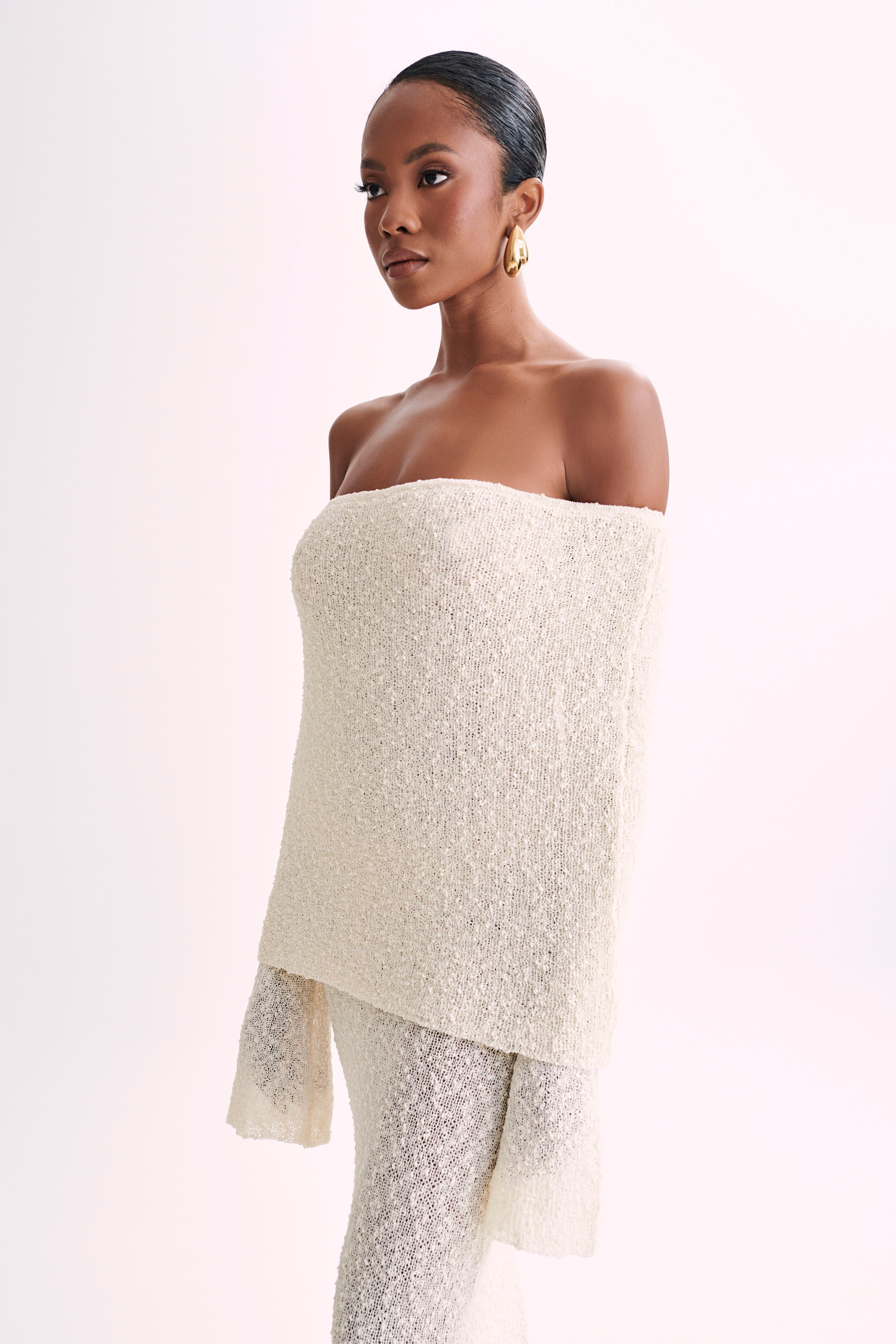 Klaudia | Sukienka maxi bouclé z dekoltem off-shoulder