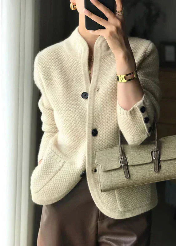 Elegancki kardigan zapinany miękki stylowy sweter premium