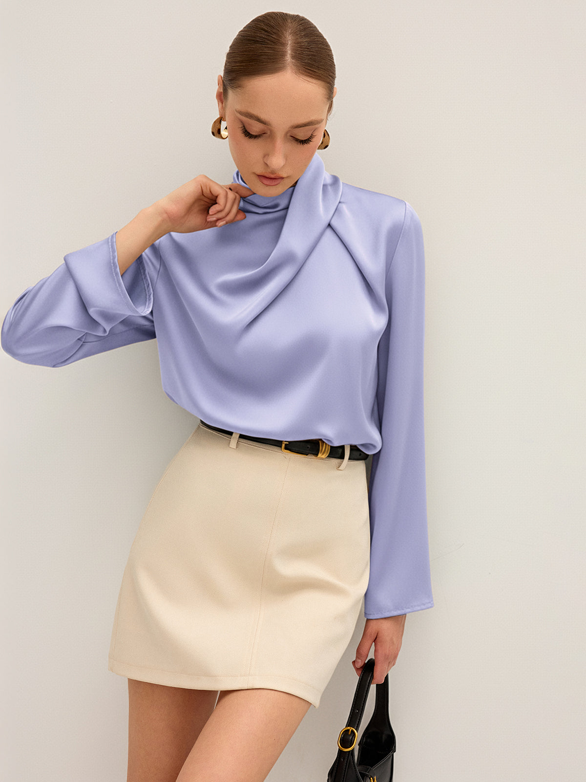 Elegancka Bluzka Damska z Wysokim Kołnierzem Drapowana Styl Premium