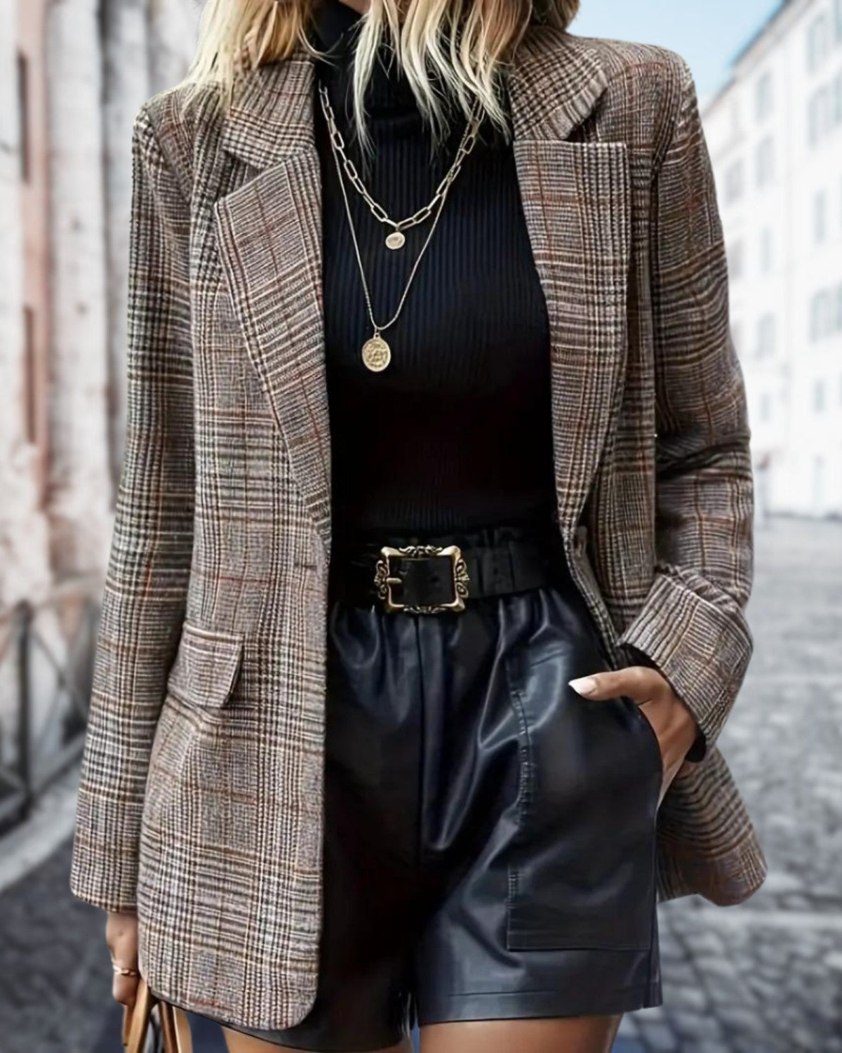 Marynarka w Kratę Oversize – Elegancka i Ponadczasowa