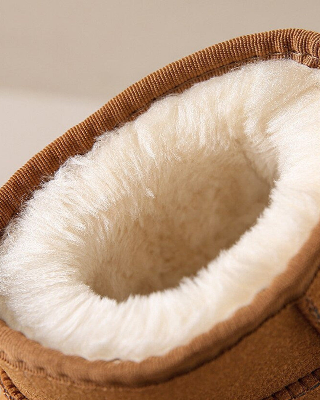 Ocieplane Kapcie Damskie typu Mini Boots na Chłodne Dni