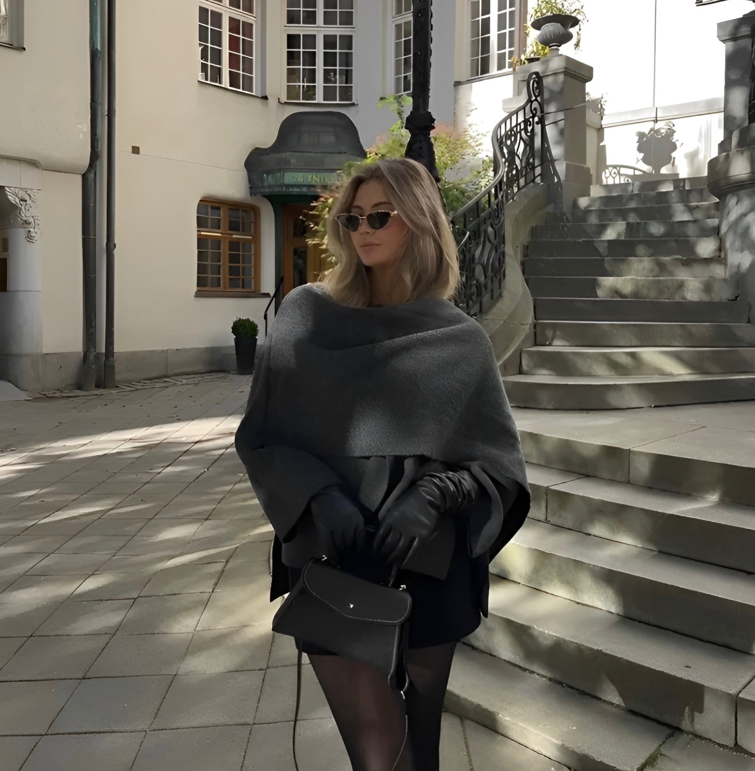 Eleganckie Ponczo Damskie Oversize do Miejskich Stylizacji