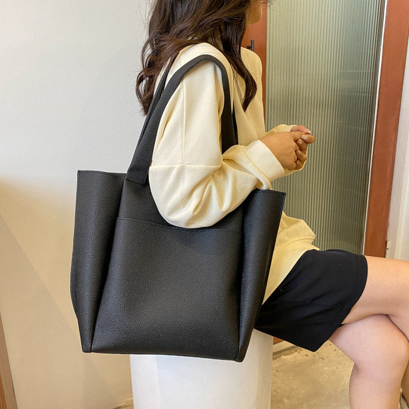 Duża Torebka Damska Shopper Minimalistyczna Elegancka