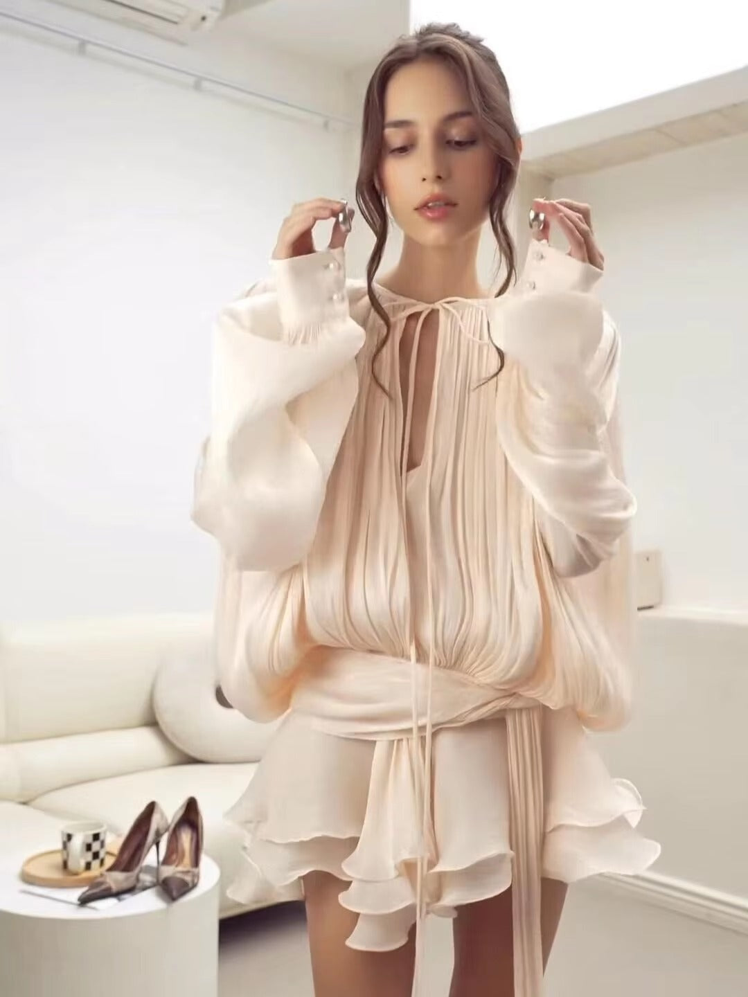 Noémie | Sukienka podkreślająca sylwetkę o eleganckim kroju