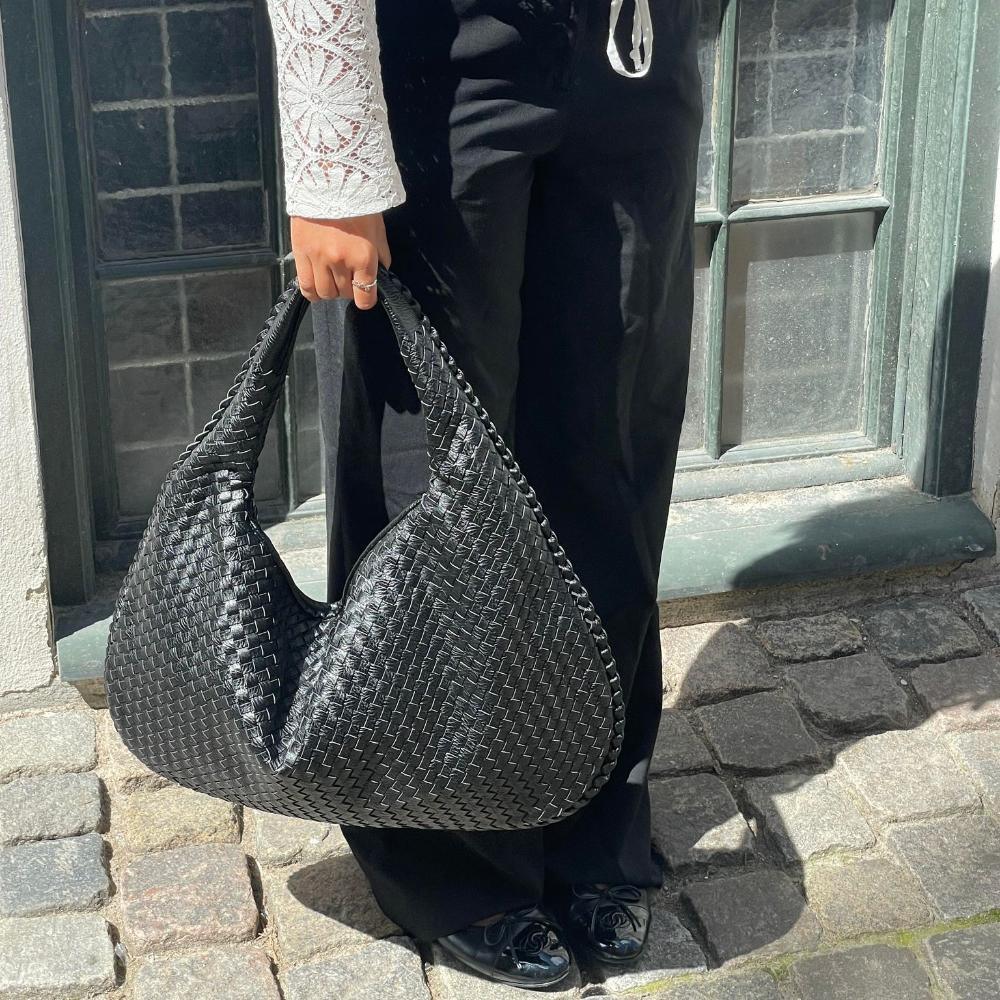 Torebka Damska Hobo na Ramię do Codziennych Stylizacji