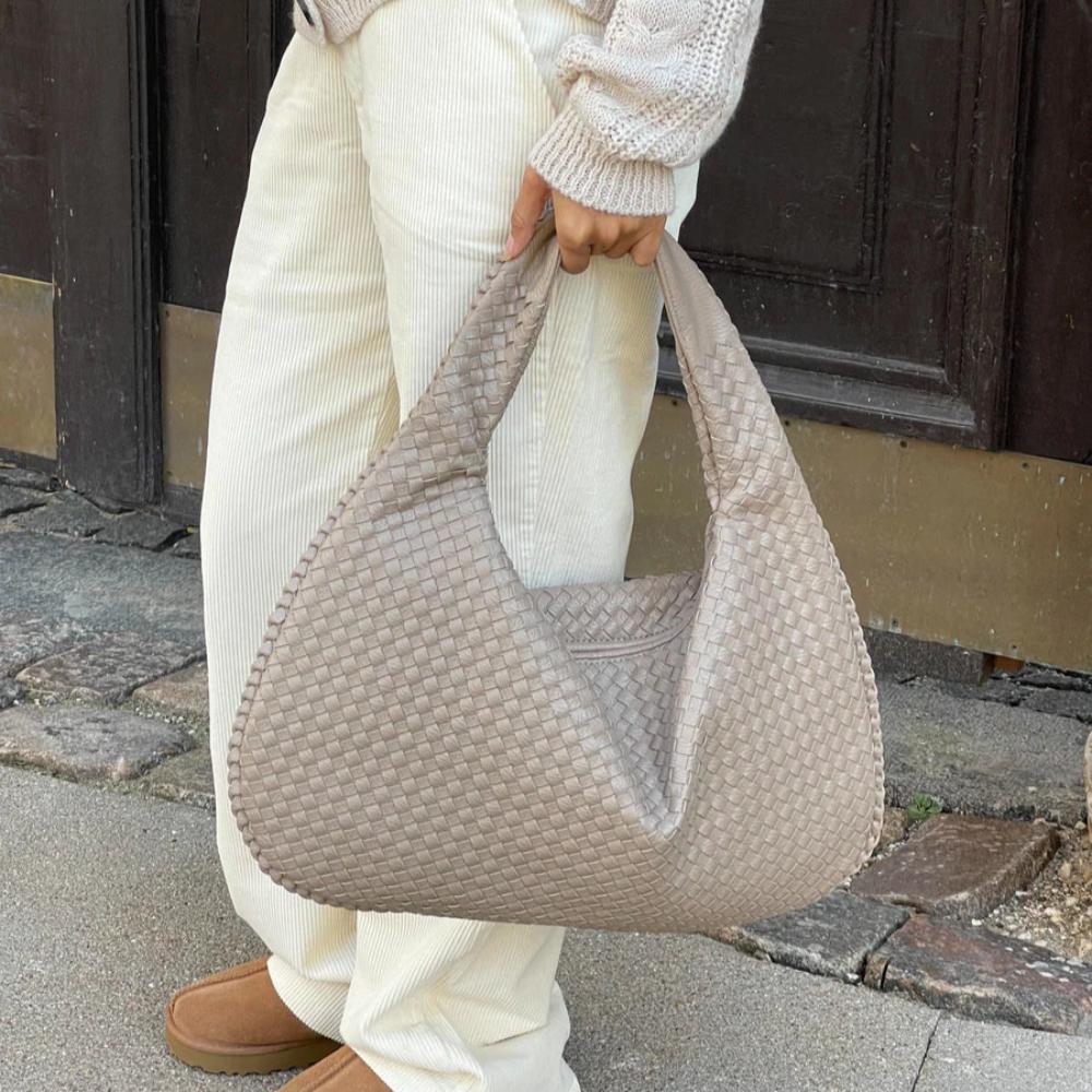 Torebka Damska Hobo na Ramię do Codziennych Stylizacji