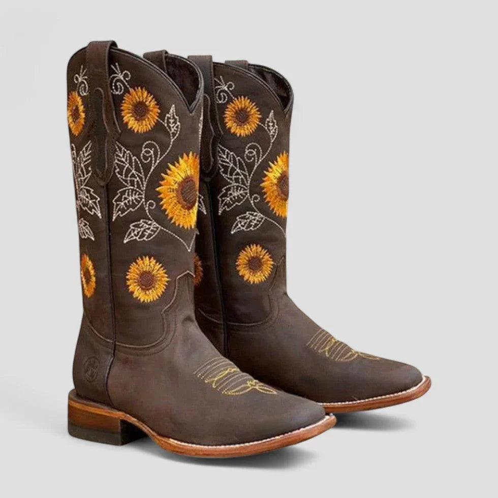 Haftowane Kowbojki Damskie w Stylu Western