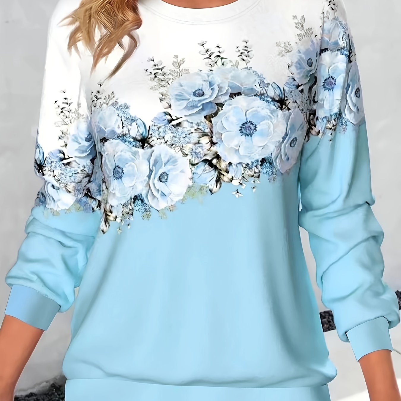 Bluza Damska z Kwiatowym Nadrukiem Luźny Krój Komfortowy Pulower